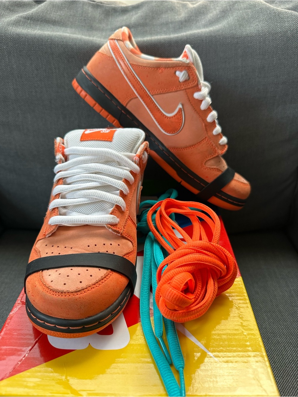 Nike SB Dunk Orange Lobster – EUC with Box – Men’s Size 8 – FD8776-800 Authentic